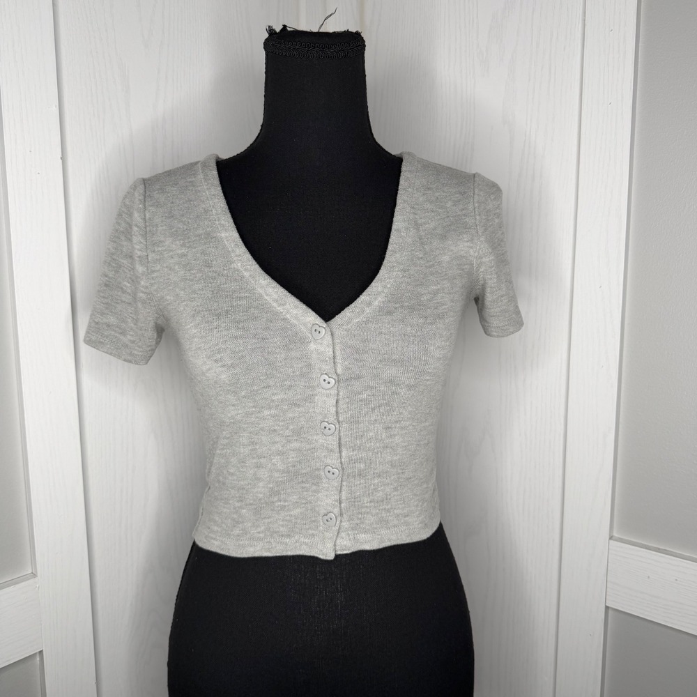 Forever 21 Cardigan Top Women Small Gray Ribbed Knit Short Sleeve Crop Button Up